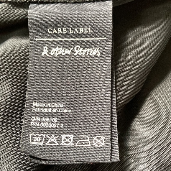 & Other Stories Velvet Bodysuit in Black Long Sleeves with White Lace Detailing - Picture 7 of 8